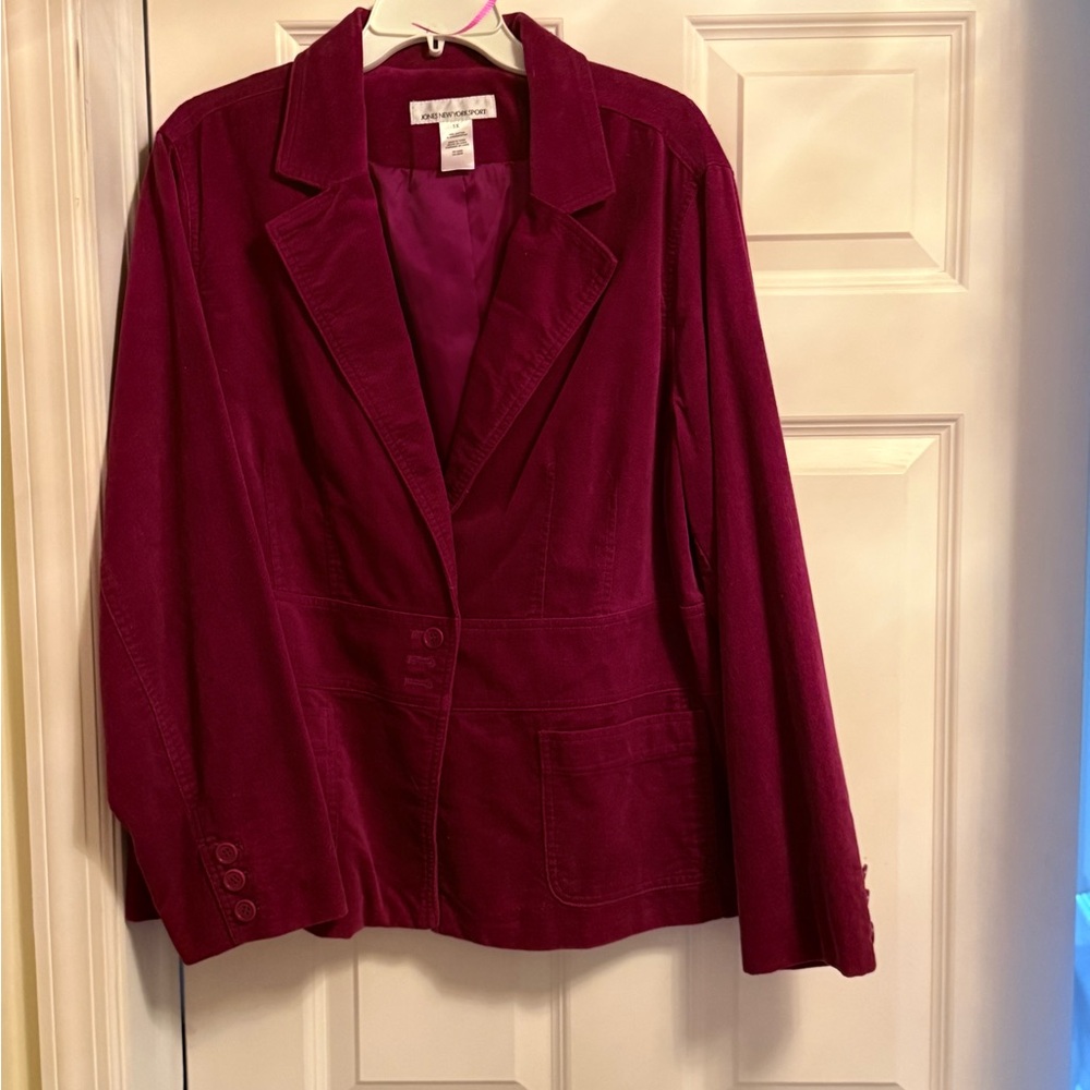 Jones New York Rich Burgundy Blazer